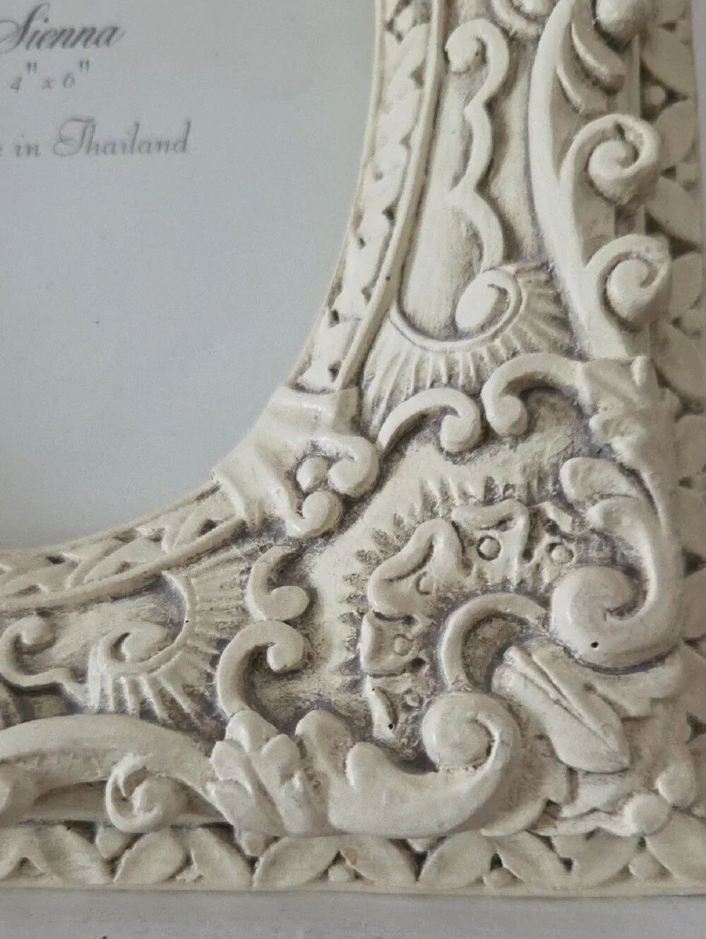 Ornate Ceramic Photo Frame - - Picture 6 of 9